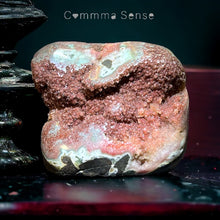 Load image into Gallery viewer, 烏拉圭砂糖異象紅水晶鎮 Red Quartz