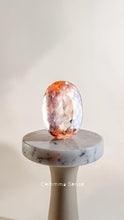 Load image into Gallery viewer, 1.27卡拉帝王托帕石 1.27ct Imperial Topaz
