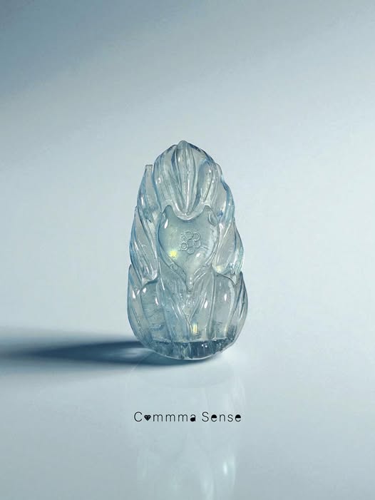 海藍寶狐狸 Aquamarine Fox