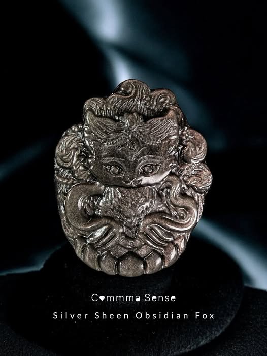 銀曜石狐狸 Silver Sheen Obsidian Fox