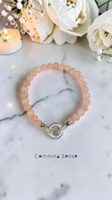 Load image into Gallery viewer, 粉晶設計手鏈 Rose Quartz Bracelet
