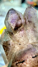 Load image into Gallery viewer, 水膽骨幹紫水晶 (超七）Enhydro Amethyst
