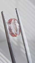 Load and play video in Gallery viewer, 1.27卡拉帝王托帕石 1.27ct Imperial Topaz
